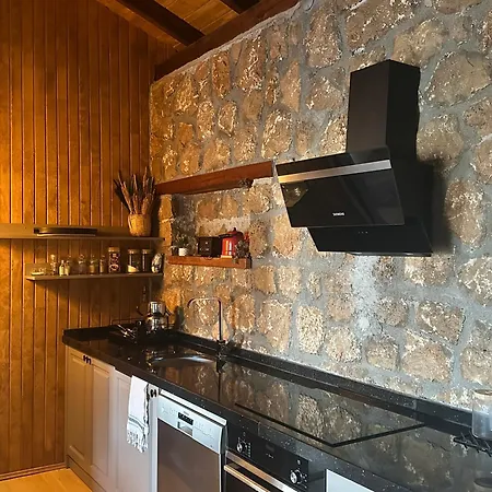Villa Hillstone Adrasan, A Premium Stone House Kumluca